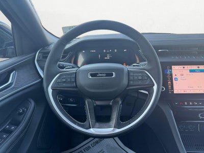 2026 Jeep Grand Cherokee Laredo Altitude