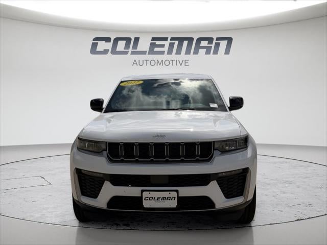 2027 Jeep Grand Cherokee GRAND CHEROKEE LIMITED 4X4