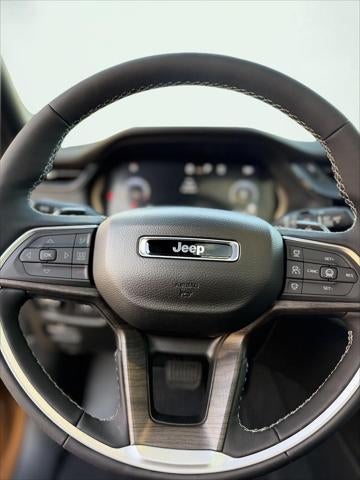2027 Jeep Grand Cherokee GRAND CHEROKEE LIMITED RESERVE 4X4