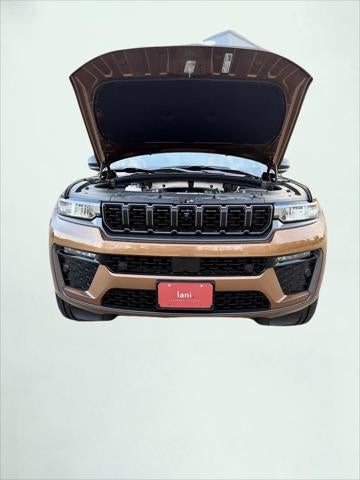 2027 Jeep Grand Cherokee GRAND CHEROKEE LIMITED RESERVE 4X4