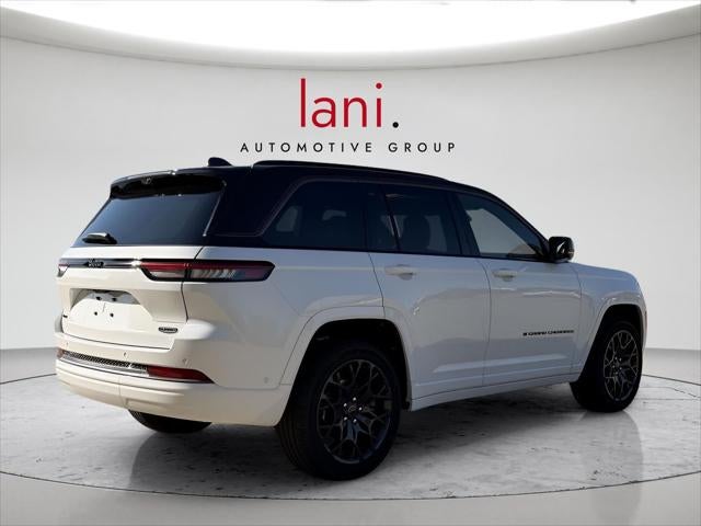 2027 Jeep Grand Cherokee GRAND CHEROKEE SUMMIT 4X4