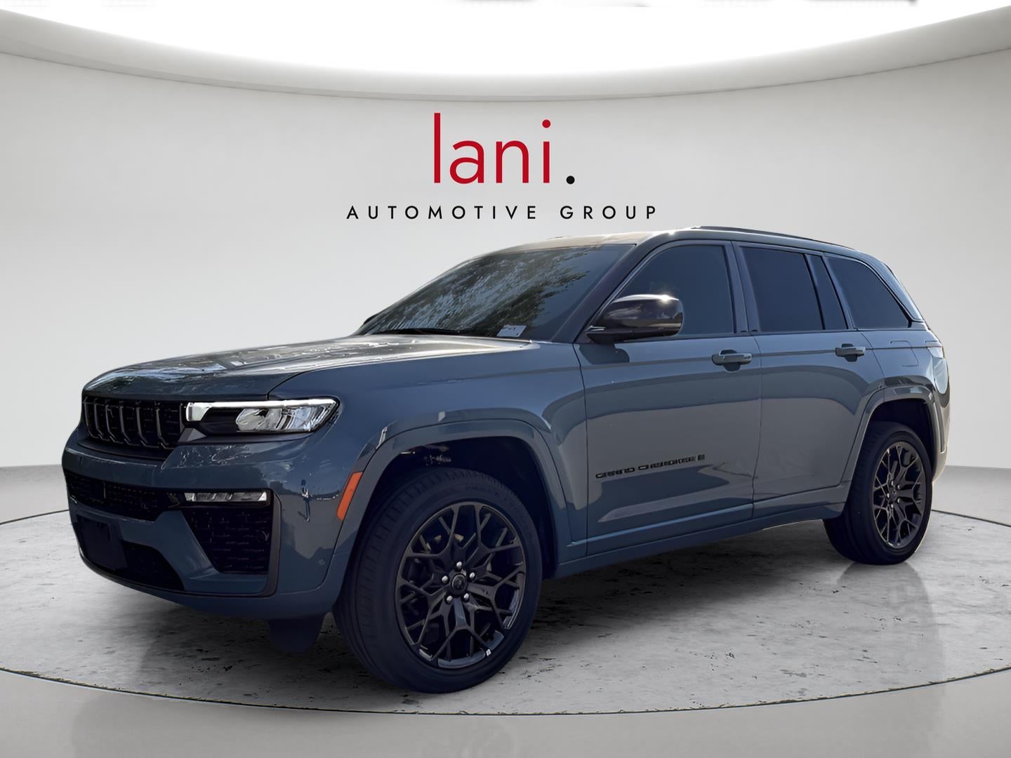 2027 Jeep Grand Cherokee GRAND CHEROKEE SUMMIT 4X4