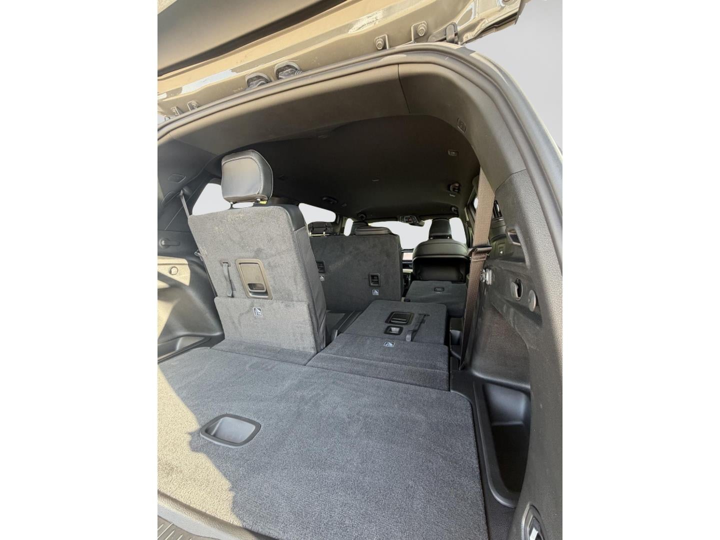 2027 Jeep Grand Cherokee GRAND CHEROKEE L LAREDO ALTITUDE 4X4