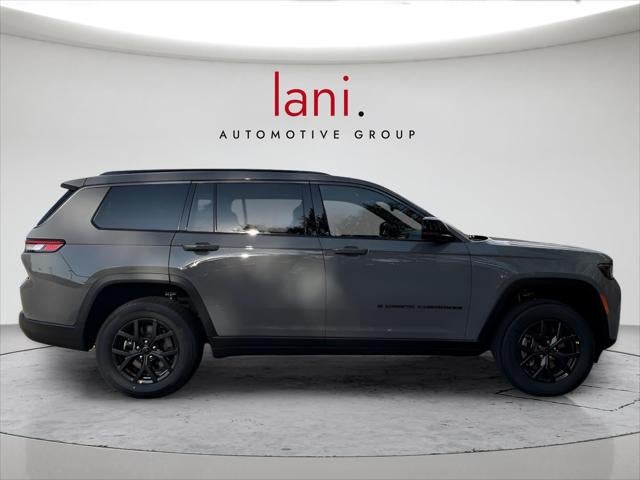 2027 Jeep Grand Cherokee GRAND CHEROKEE L LAREDO ALTITUDE 4X4