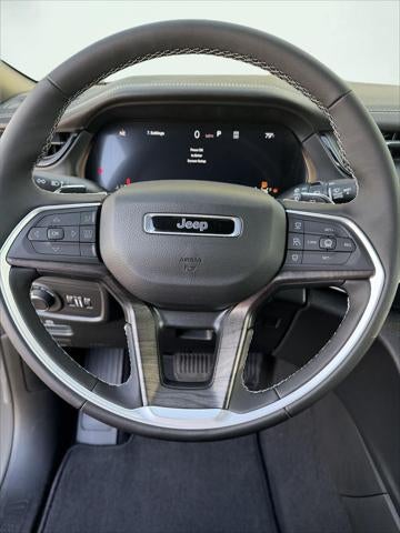 2027 Jeep Grand Cherokee GRAND CHEROKEE L LAREDO ALTITUDE 4X4