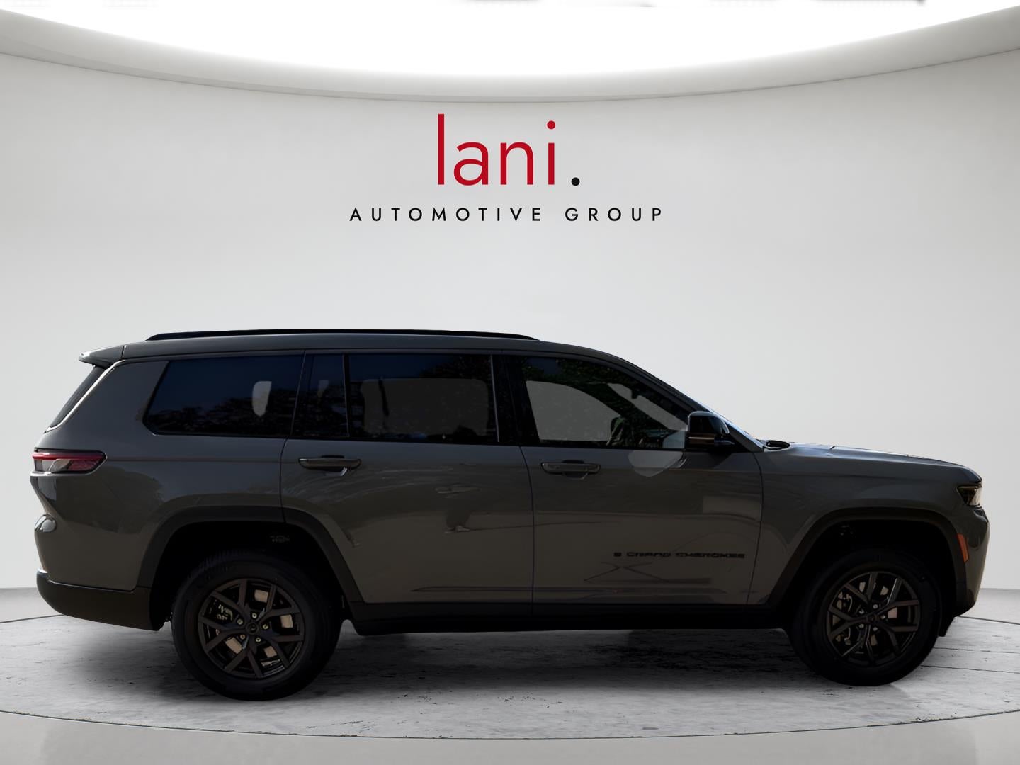 2027 Jeep Grand Cherokee GRAND CHEROKEE L LAREDO ALTITUDE 4X4