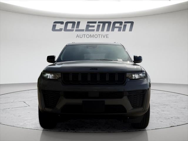 2027 Jeep Grand Cherokee GRAND CHEROKEE L LAREDO ALTITUDE 4X4