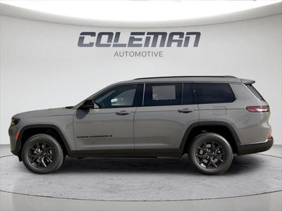 2027 Jeep Grand Cherokee GRAND CHEROKEE L LAREDO ALTITUDE 4X4