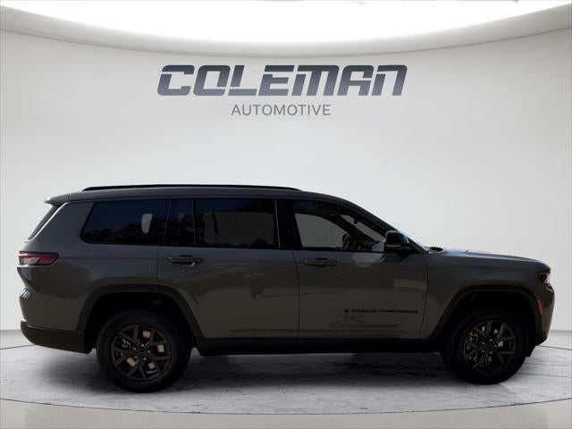 2027 Jeep Grand Cherokee GRAND CHEROKEE L LAREDO ALTITUDE 4X4