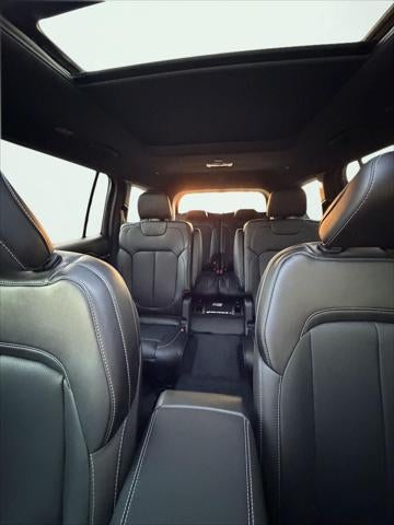 2027 Jeep Grand Cherokee GRAND CHEROKEE L LIMITED RESERVE 4X4