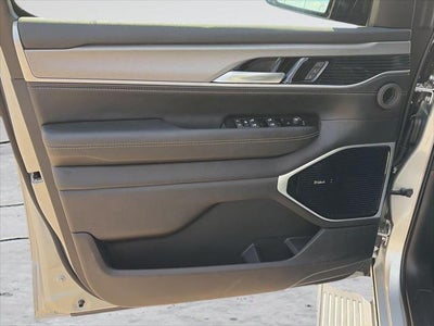 2026 Jeep Grand Wagoneer GRAND WAGONEER LIMITED ALTITUDE 4X4