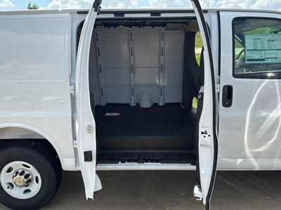 2025 Chevrolet Express Cargo Van RWD 2500 135