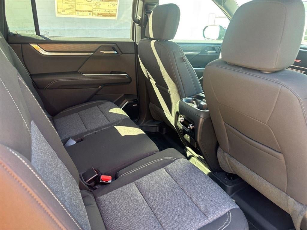 2026 GMC Acadia FWD Elevation