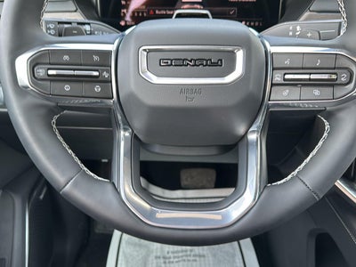 2026 GMC Acadia FWD Denali