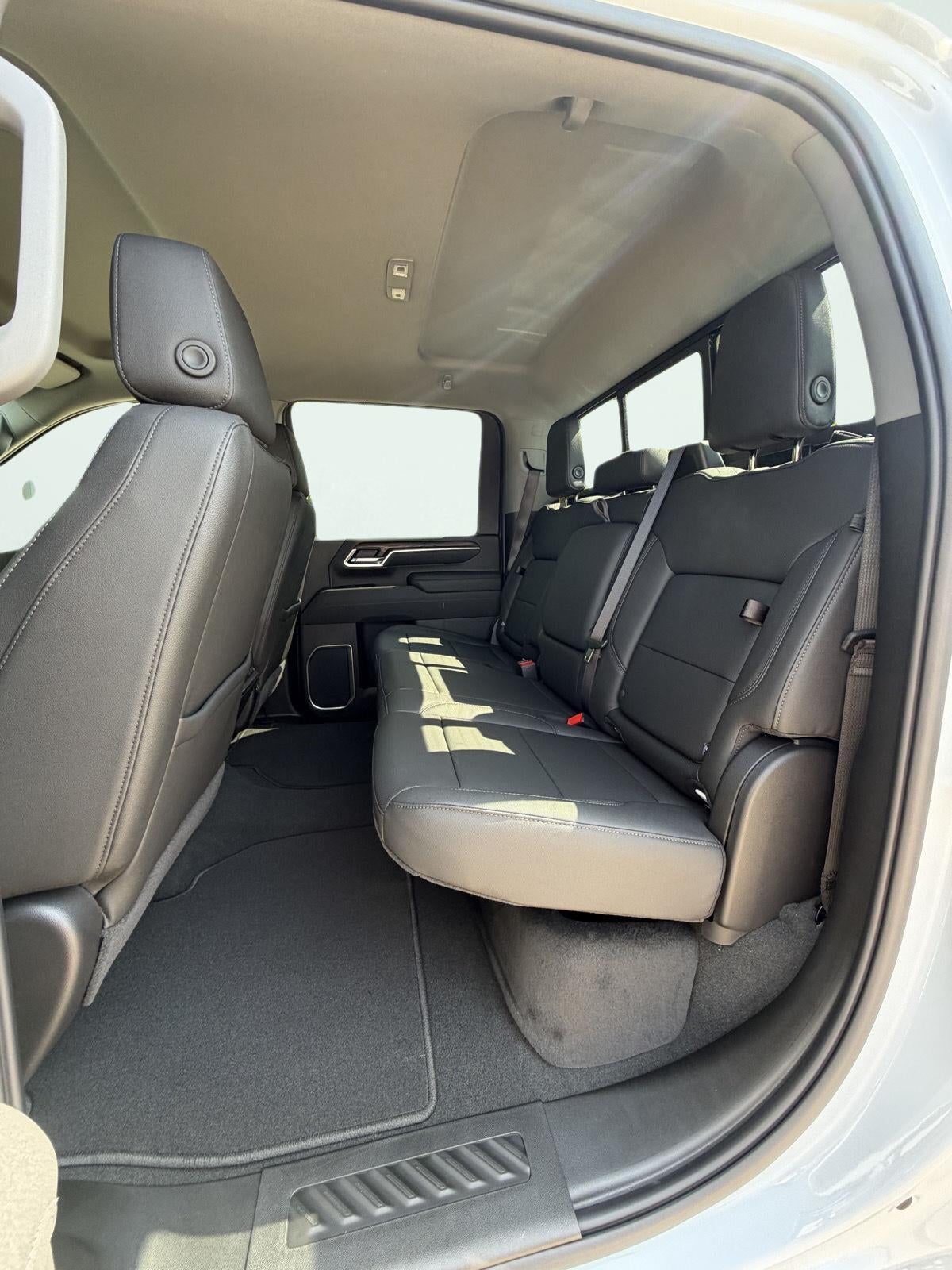 2026 GMC Sierra 2500HD SLT