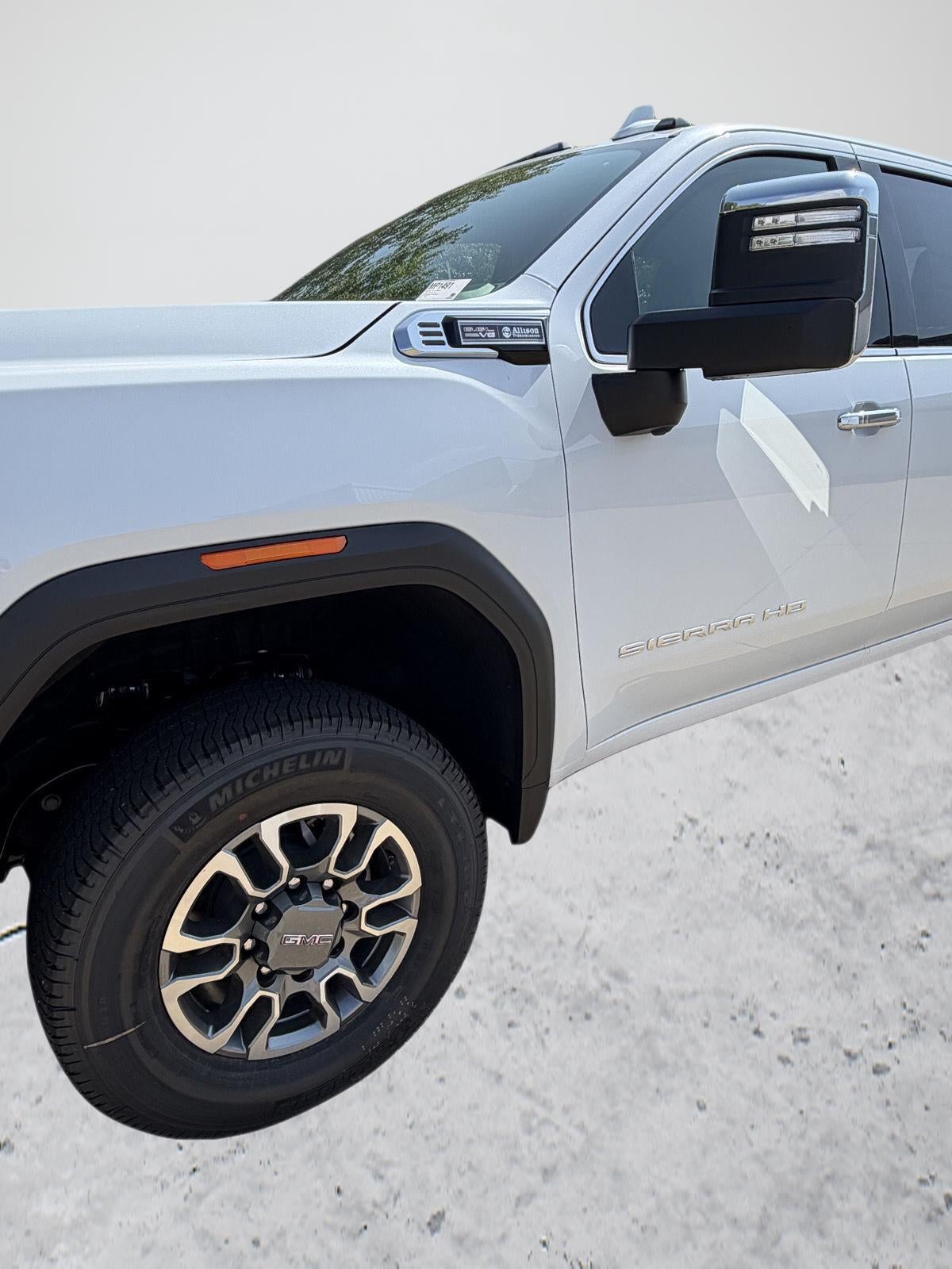 2026 GMC Sierra 2500HD SLT