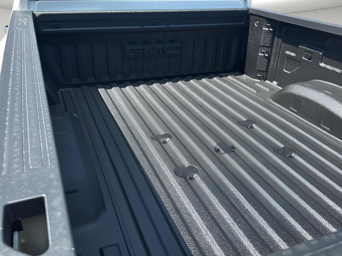2026 GMC Sierra 2500HD SLT