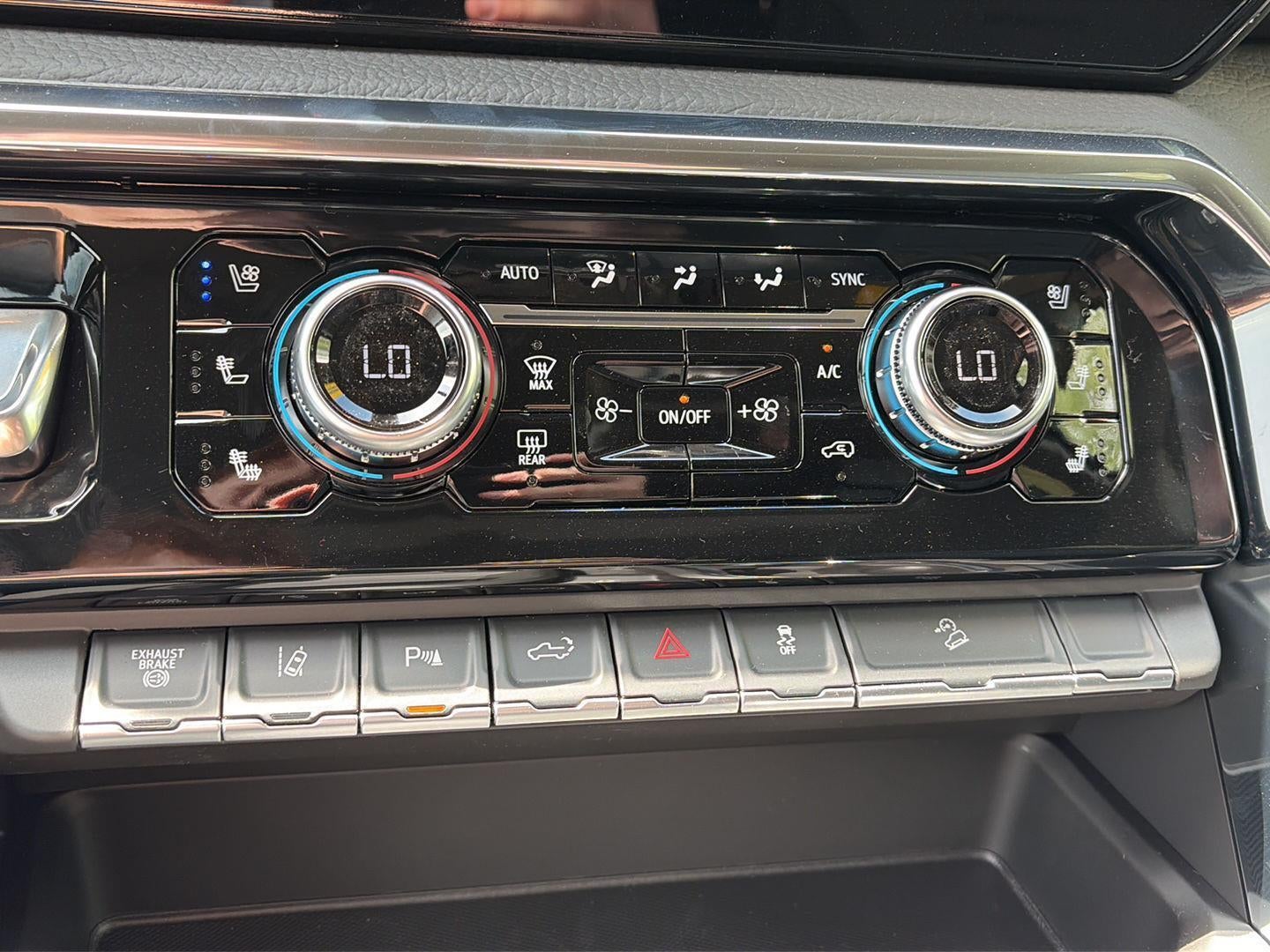 2026 GMC Sierra 2500HD Denali