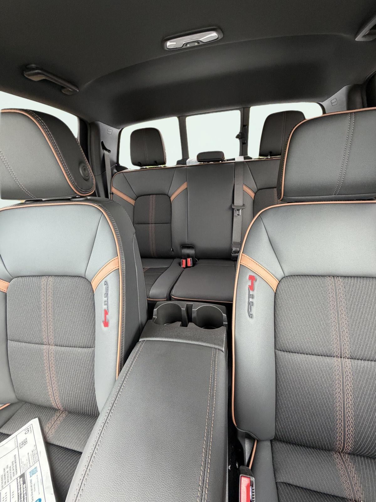 2026 GMC Canyon 4WD AT4