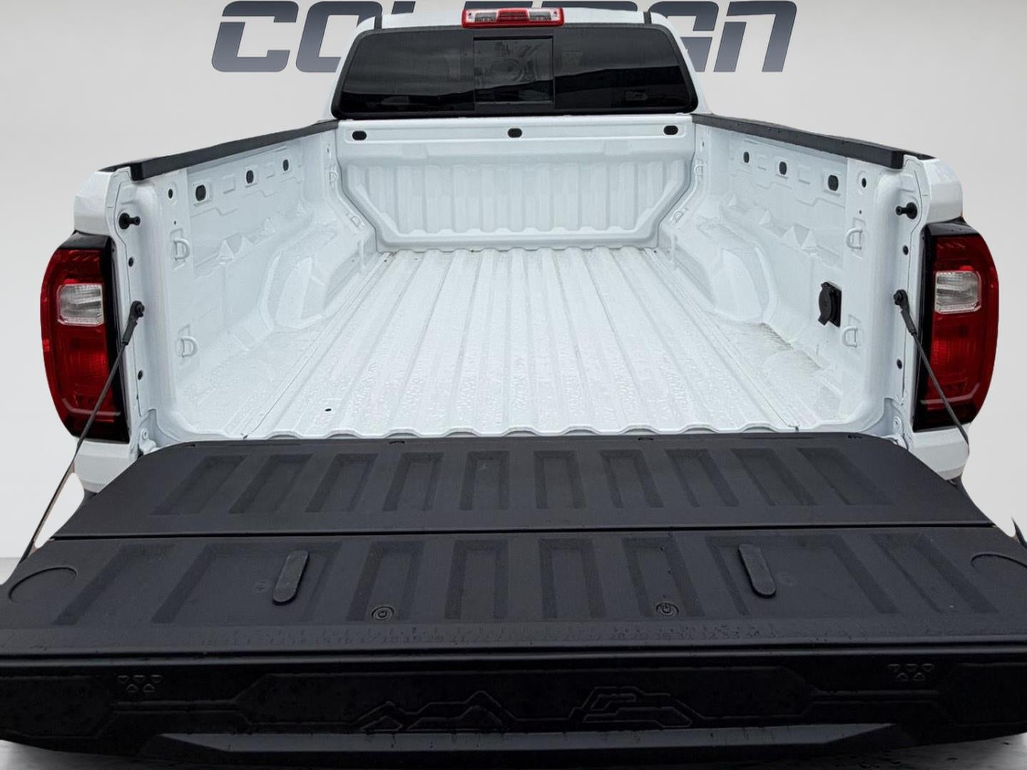 2026 GMC Canyon 4WD AT4