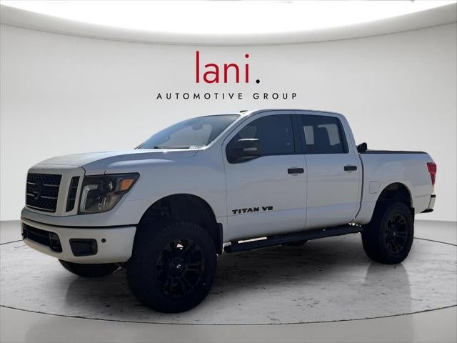 2019 Nissan TITAN SV