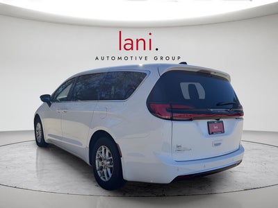 2027 Chrysler Pacifica PACIFICA SELECT