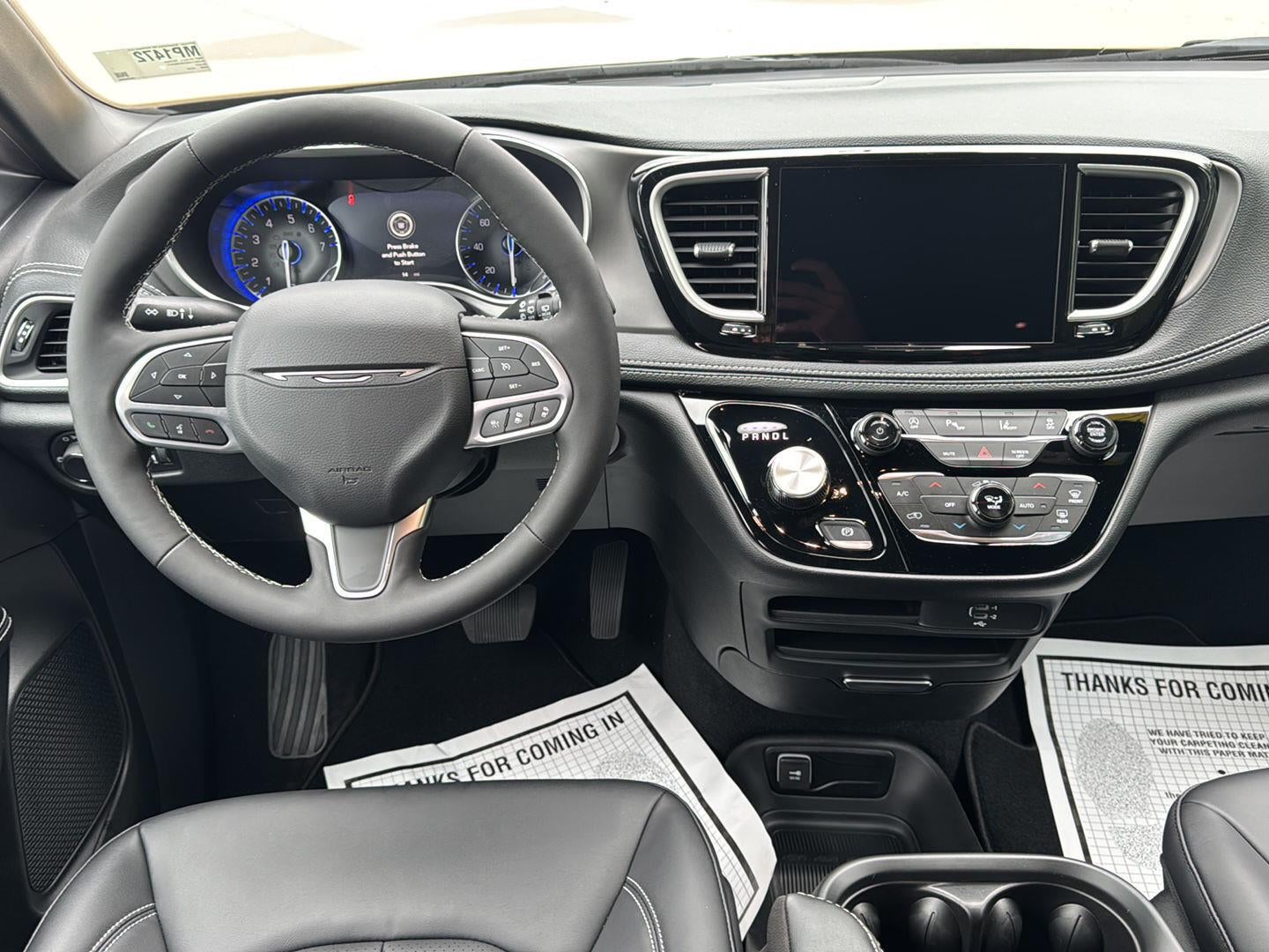 2027 Chrysler Pacifica PACIFICA SELECT