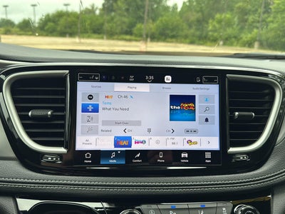 2027 Chrysler Pacifica PACIFICA SELECT