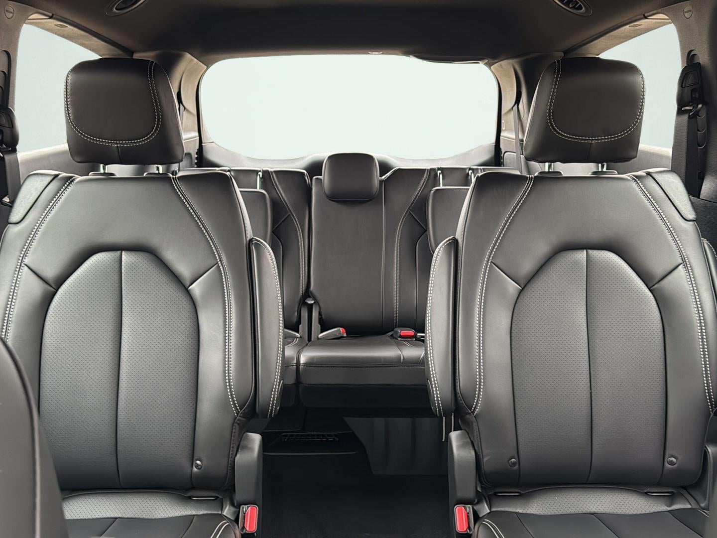 2026 Chrysler Pacifica PACIFICA SELECT AWD