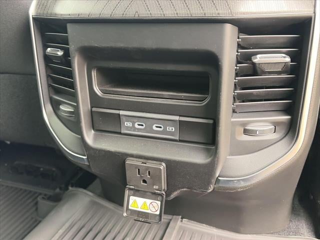 2026 RAM Ram 3500 RAM 3500 BIG HORN CREW CAB 4X4 6'4' BOX