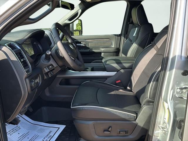 2026 RAM Ram 3500 RAM 3500 LARAMIE CREW CAB 4X4 8' BOX