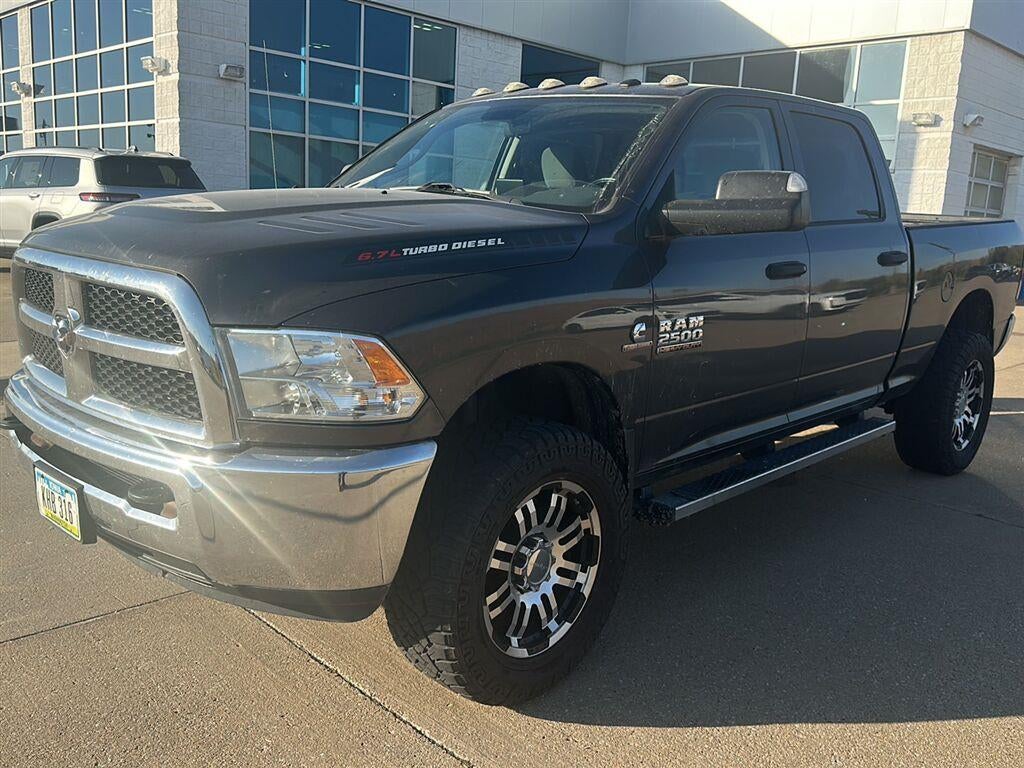 2018 RAM 2500 Tradesman Crew Cab 4x4 6'4' Box