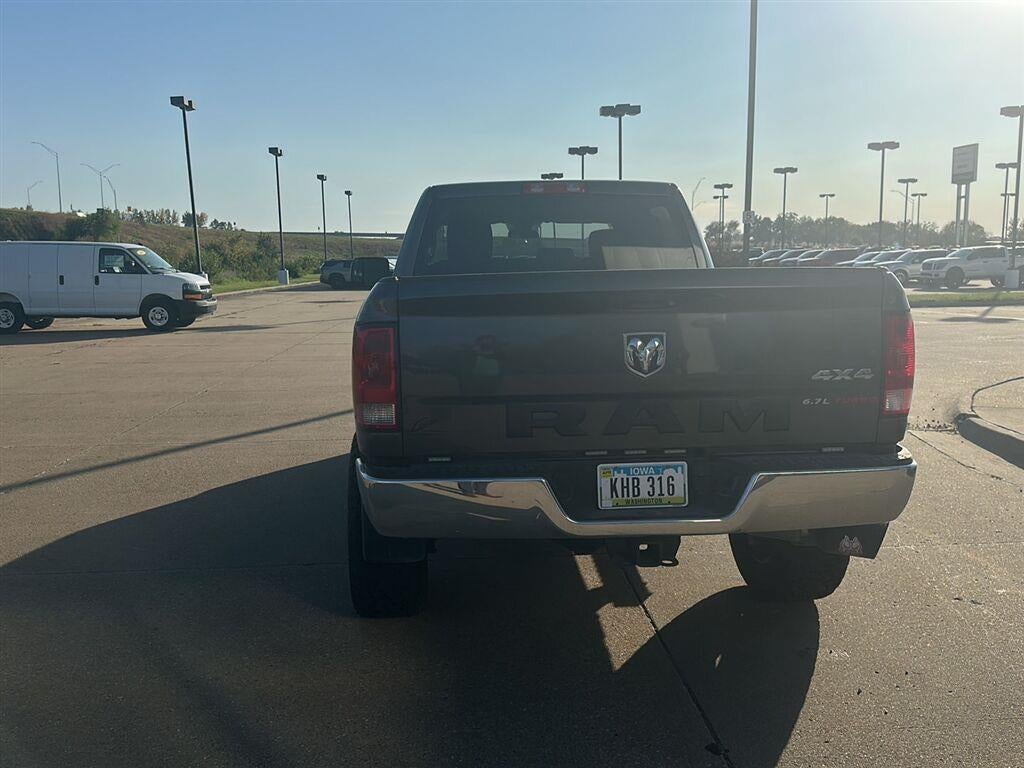 2018 RAM 2500 Tradesman Crew Cab 4x4 6'4' Box
