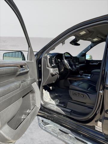 2024 Chevrolet Silverado 1500 4WD Crew Cab Short Bed LT Trail Boss
