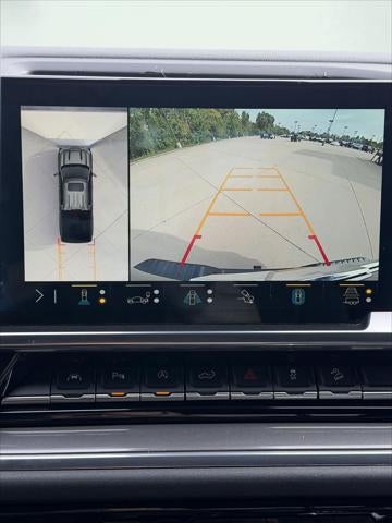 2023 Chevrolet Silverado 1500 4WD Crew Cab Short Bed High Country
