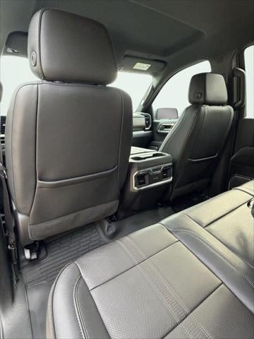 2023 Chevrolet Silverado 1500 4WD Crew Cab Short Bed High Country