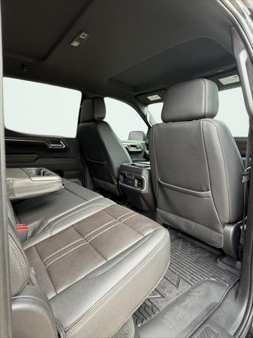 2023 Chevrolet Silverado 1500 4WD Crew Cab Short Bed High Country