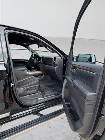 2023 Chevrolet Silverado 1500 4WD Crew Cab Short Bed High Country