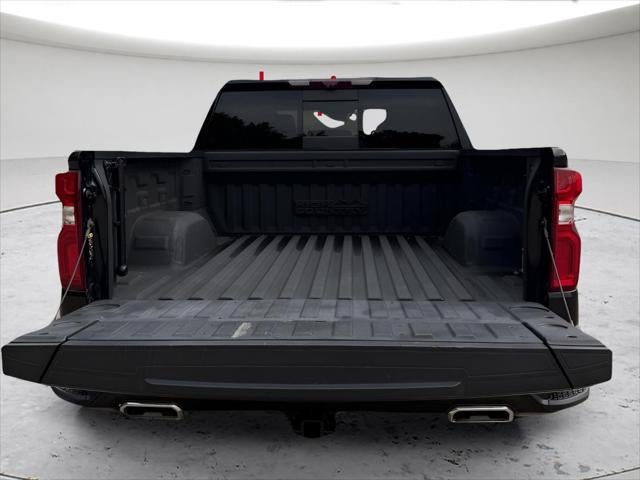 2023 Chevrolet Silverado 1500 4WD Crew Cab Short Bed High Country