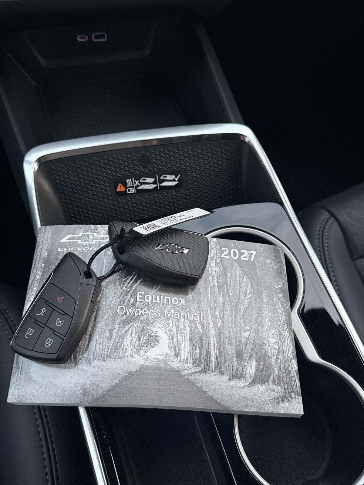 2027 Chevrolet Equinox AWD LT