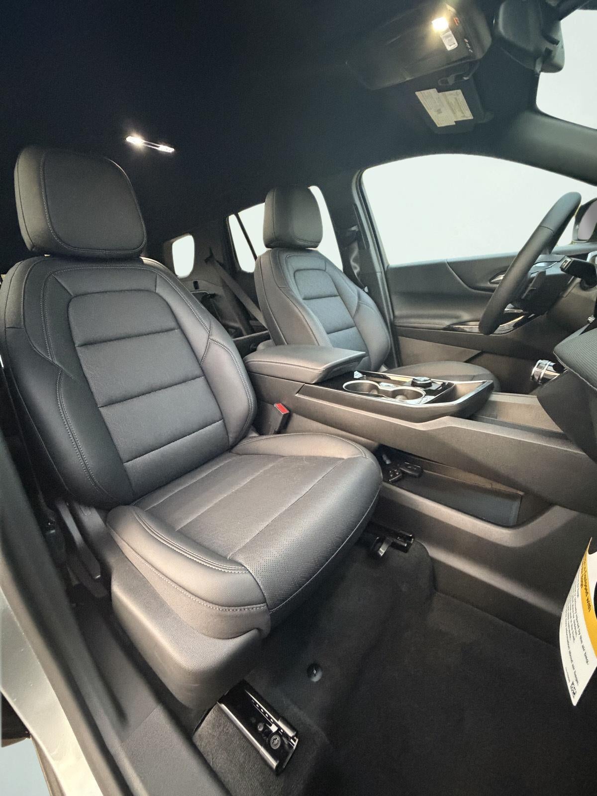 2027 Chevrolet Equinox AWD LT