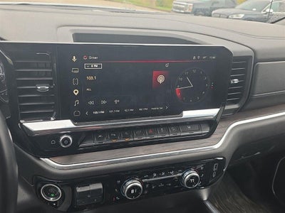 2025 GMC Sierra 1500 4WD Crew Cab Short Box SLT
