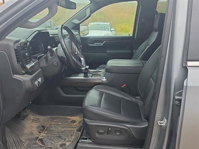 2025 GMC Sierra 1500 4WD Crew Cab Short Box SLT